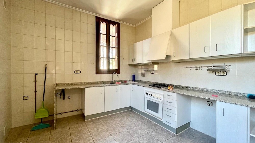 Property 2469 - Image 5